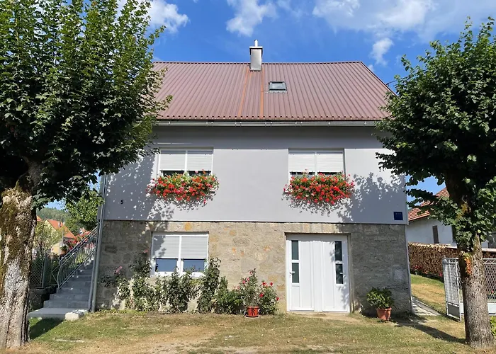 Poljancic 公寓